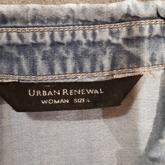 Top - Picture 4 of 4